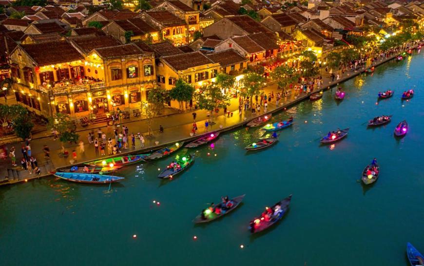 Dom Hostel Hoian Old Town Location Hoi An Bagian luar foto